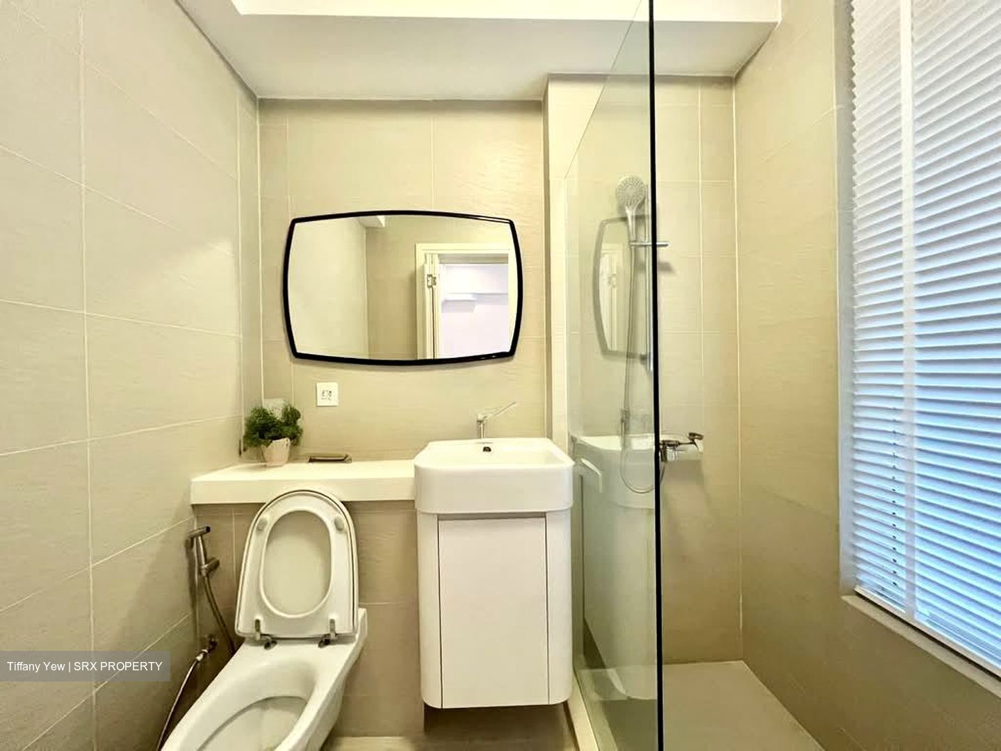 Emily Residence (D9), Apartment #567468661